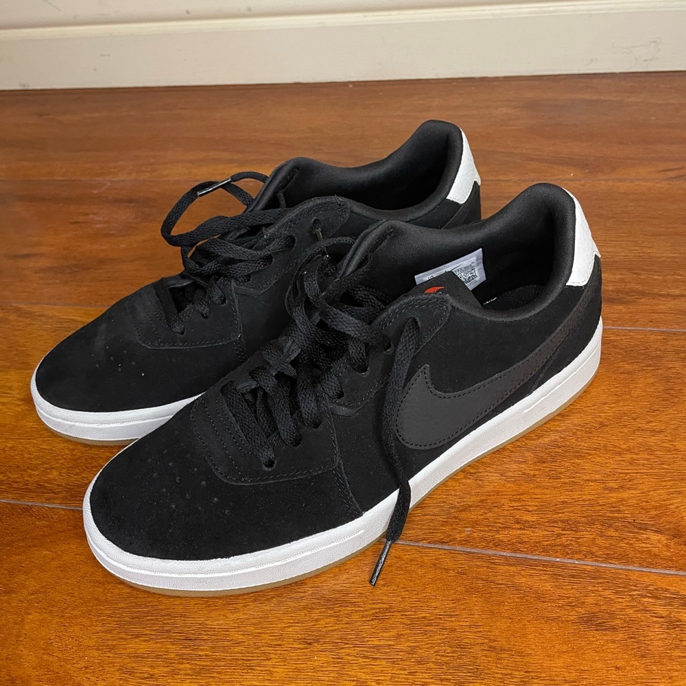 nike sneakers